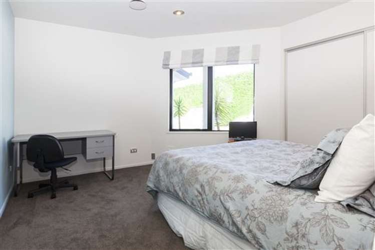 739 Hills Road Marshland_22