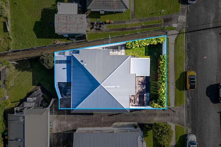 1/20 Corrella Road Belmont_20