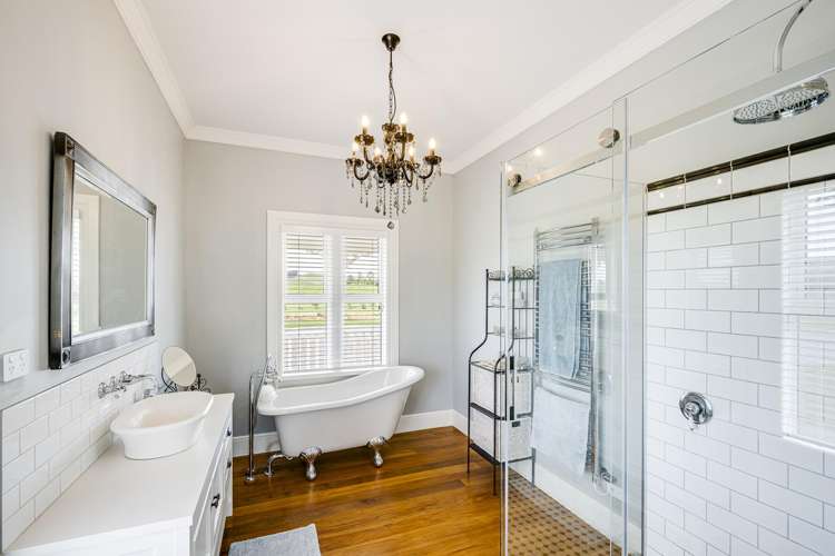320 Rochfort Road Kahuranaki_25
