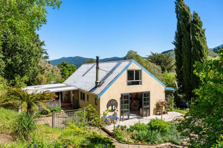 525 State Highway 1 Koromiko_12