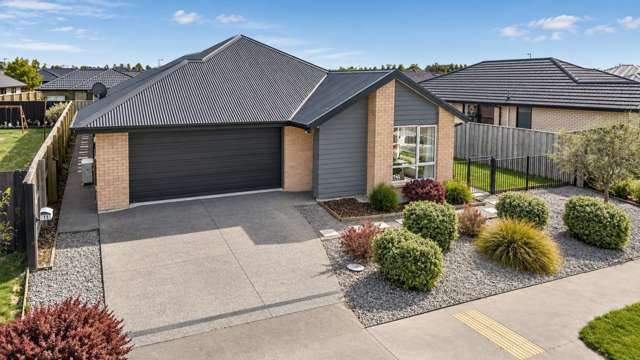 11 Lady Isaac Drive Rolleston_2