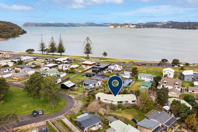 8 Parkland Place Whitianga_27