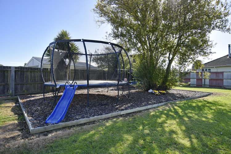 4 Betty Place Aranui_20