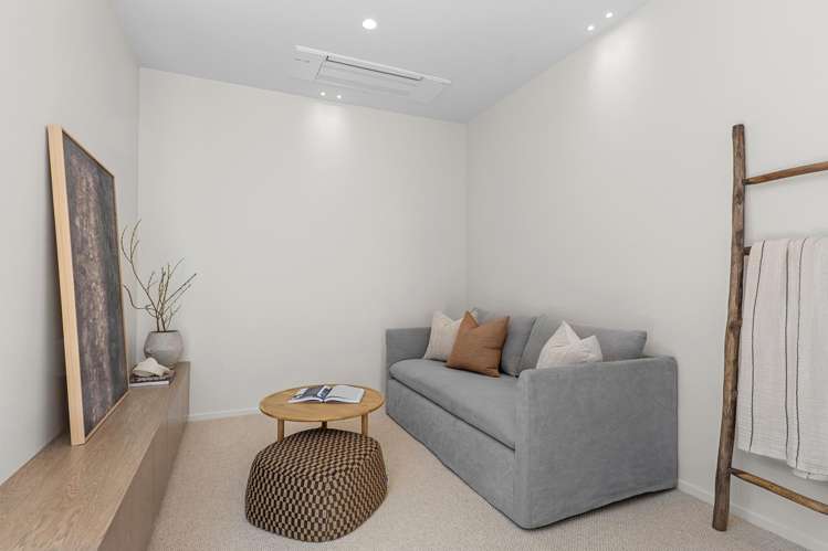 2/36 Tui Street Fendalton_17