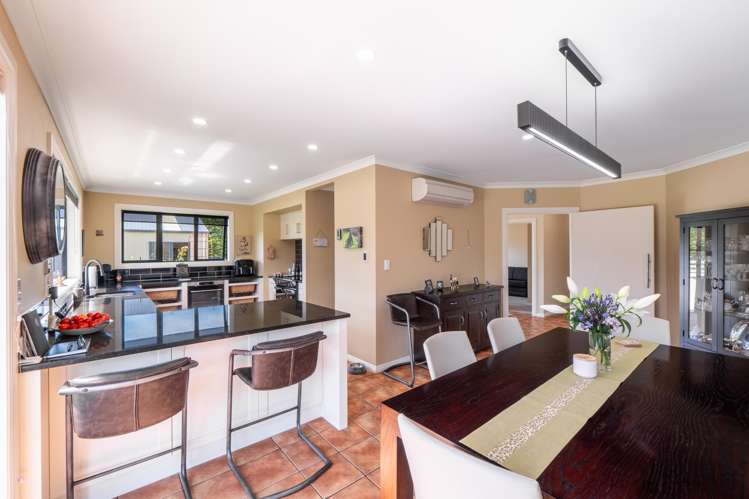 156 Otatara Road New River Ferry_12