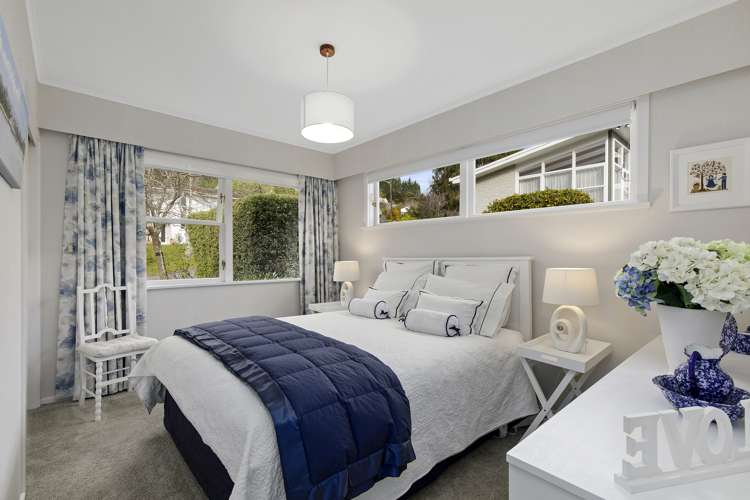 4 Harewood Grove Pinehaven_13