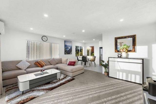 1/34A Helena Street Massey_4