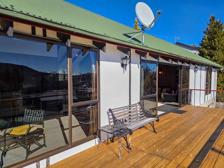 10 Hamilton Drive Lake Tekapo_10