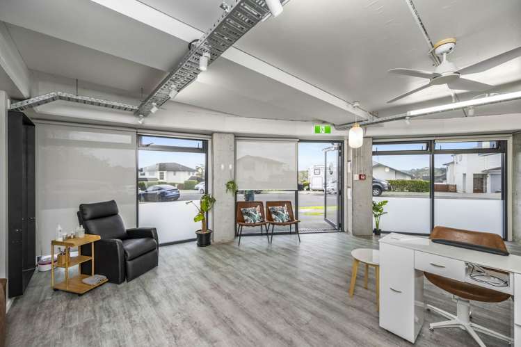 1 Arbors Track Silverdale_6