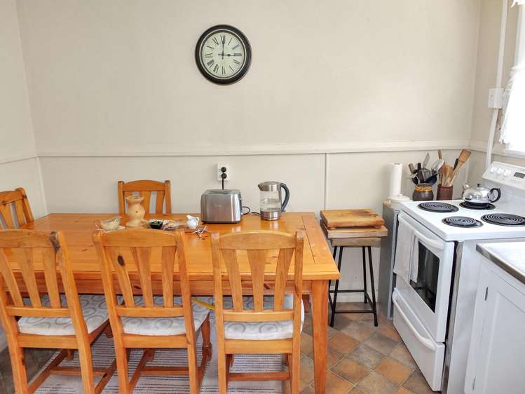 10 Easton Street Foxton_13