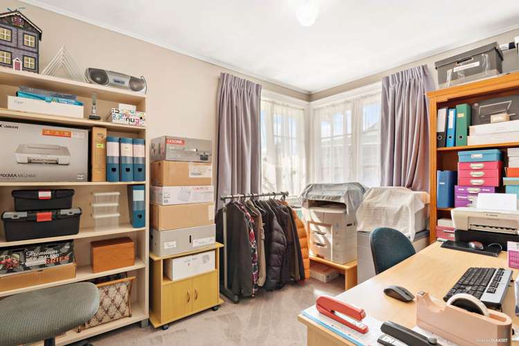 64 Flanshaw Road Te Atatu South_12