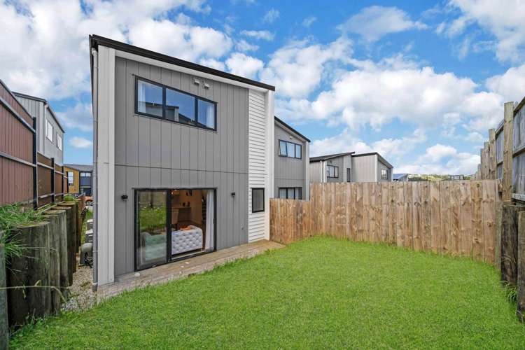 3A Frontier Lane Flat Bush_29