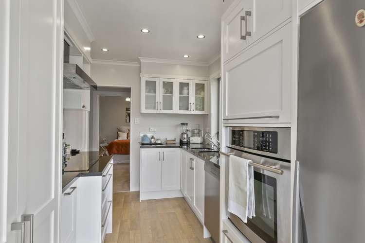 208 Barnard Street Wadestown_6