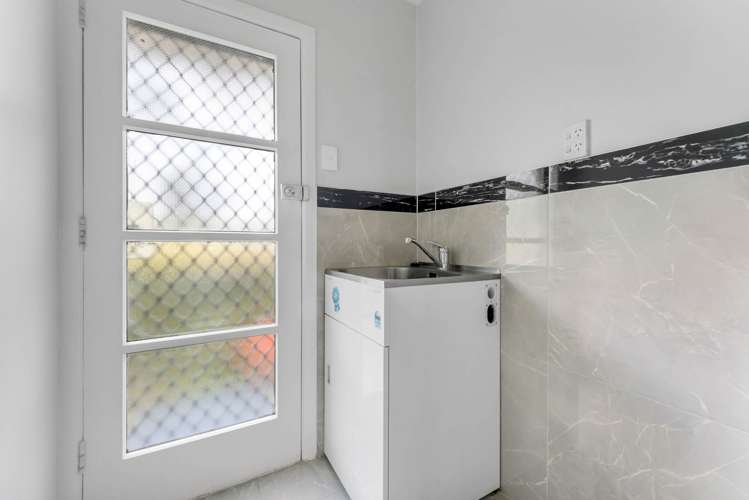 2/53A Mount St John Avenue Epsom_7