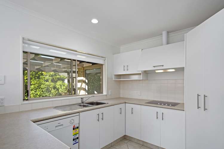 23 Reef Avenue Papamoa_7