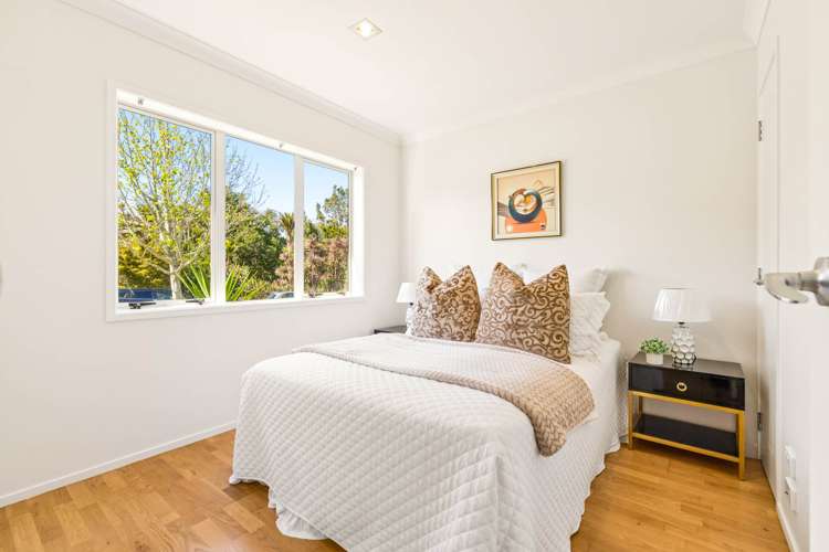 37 Norwood Drive Flat Bush_10