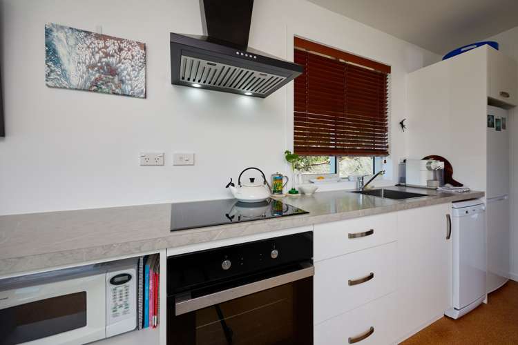 17b Otago Street Picton_7