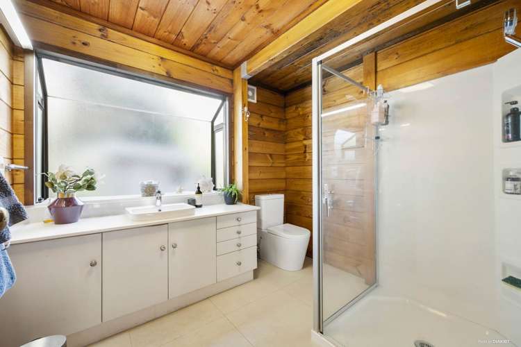 16 Marine Lane Mount Wellington_18