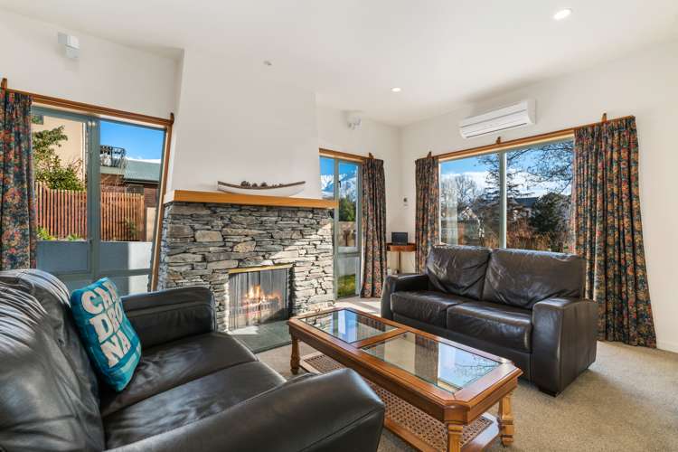 22 Tenby Street Wanaka_8