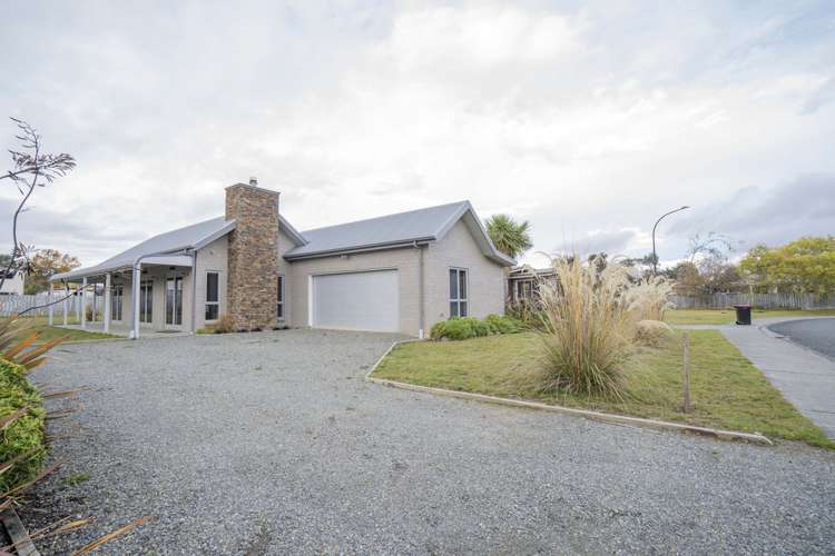 10 Motu-Au Close Manapouri_14