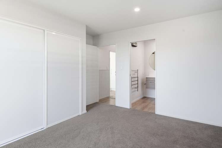 15 Burrow Street Rolleston_17