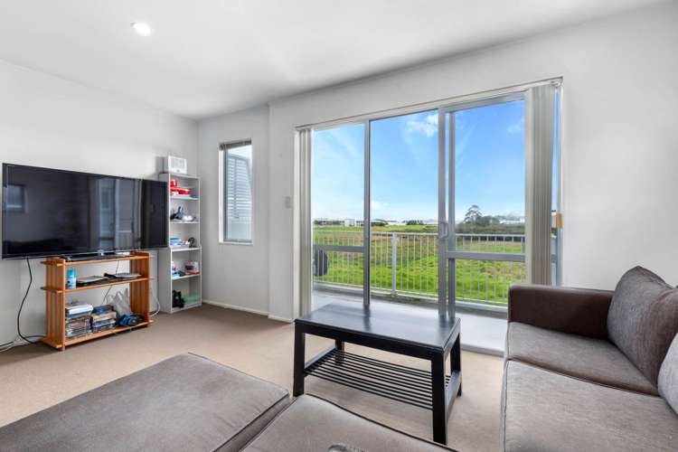 6/15 Bishop Lenihan Place Flat Bush_0