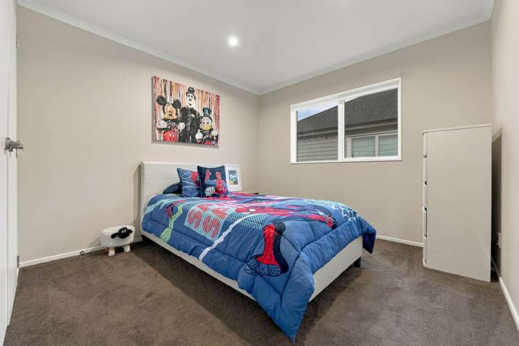 17 Ballindrait Drive Flat Bush_24