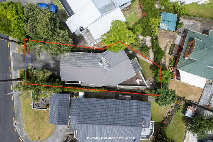 2/4 Mercury Lane Windsor Park_18