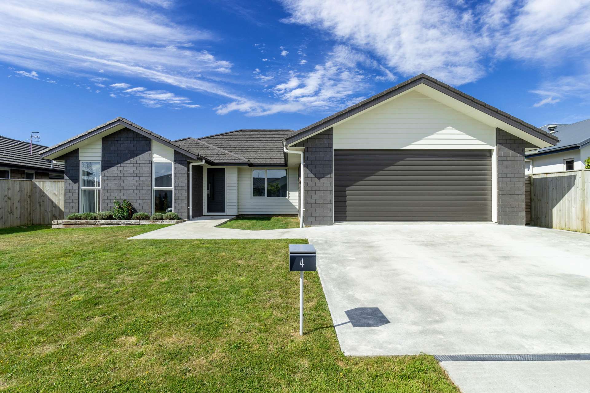 4 Mediterranean Grove Fitzherbert_0