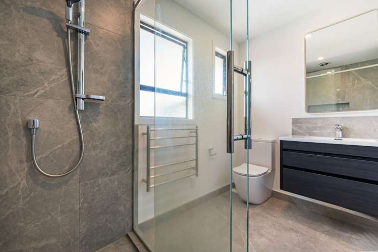 92 Harrington Road Henderson_9