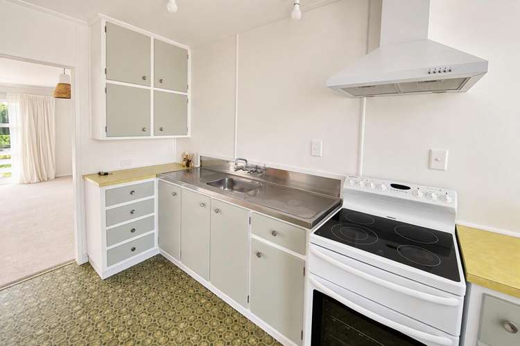 4C Clifton Road 10463_5