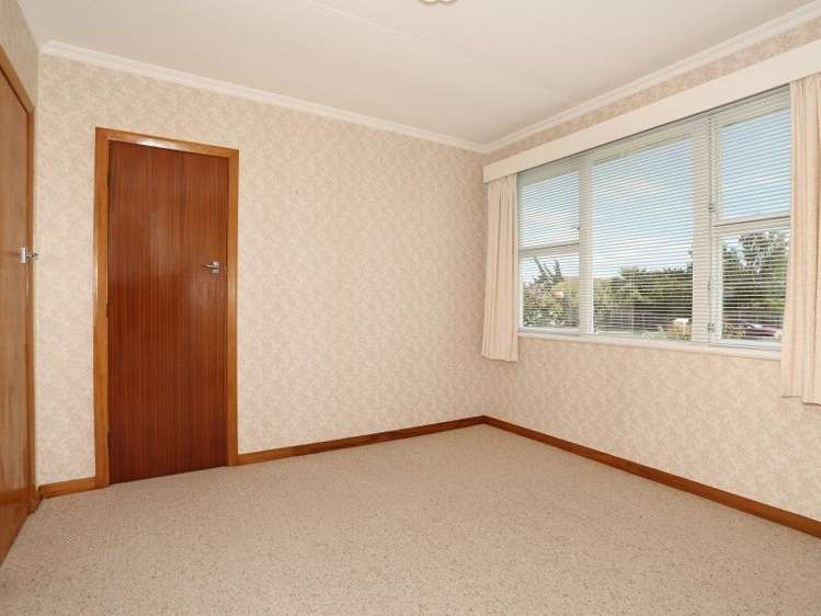 161 Denbigh Street Feilding_10