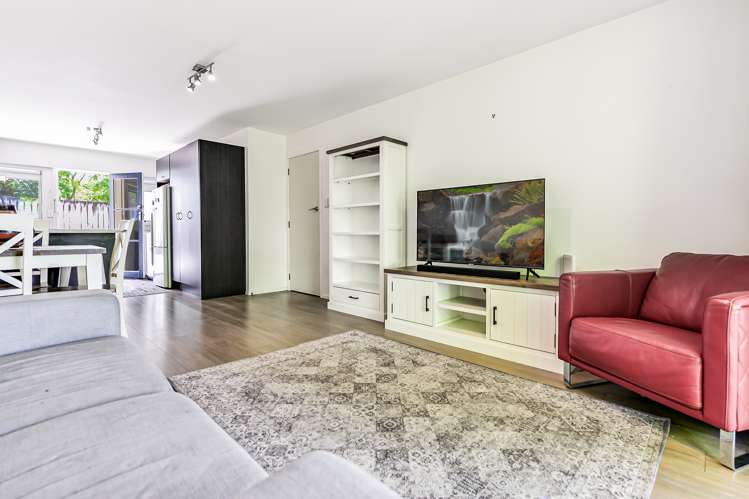 3/6 Liverpool Street Hamilton Central_7