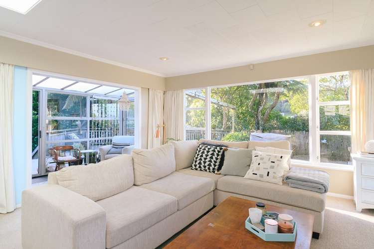 81 Dowse Drive Maungaraki_5