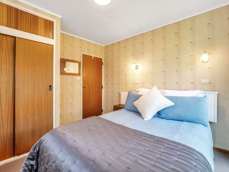 15A Brassey Road Saint Johns Hill_15