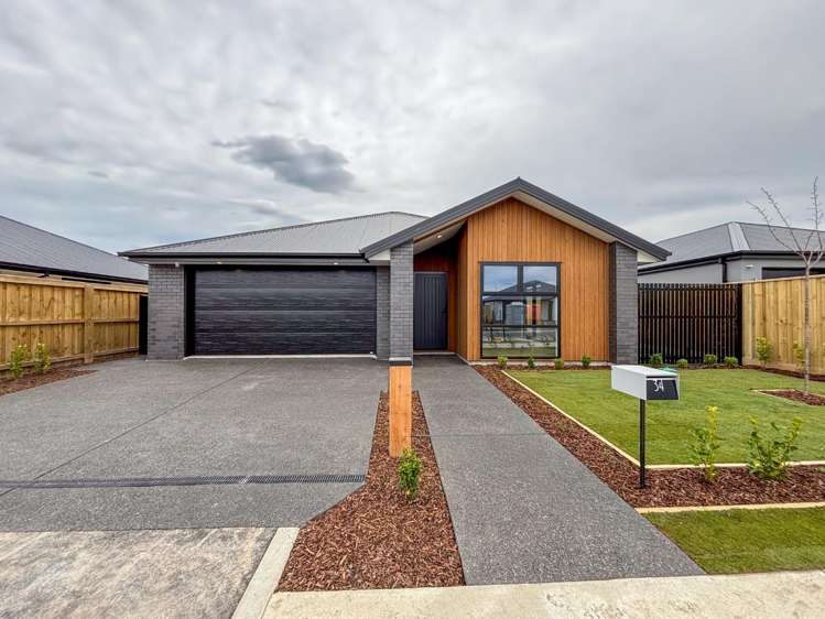 34 Buxus Way 11103_0