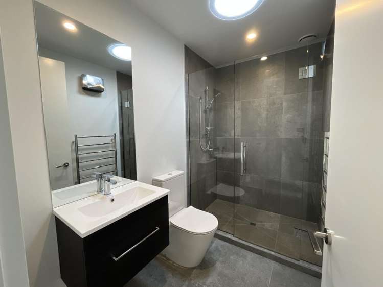 2/43 Trent Street 1477_8