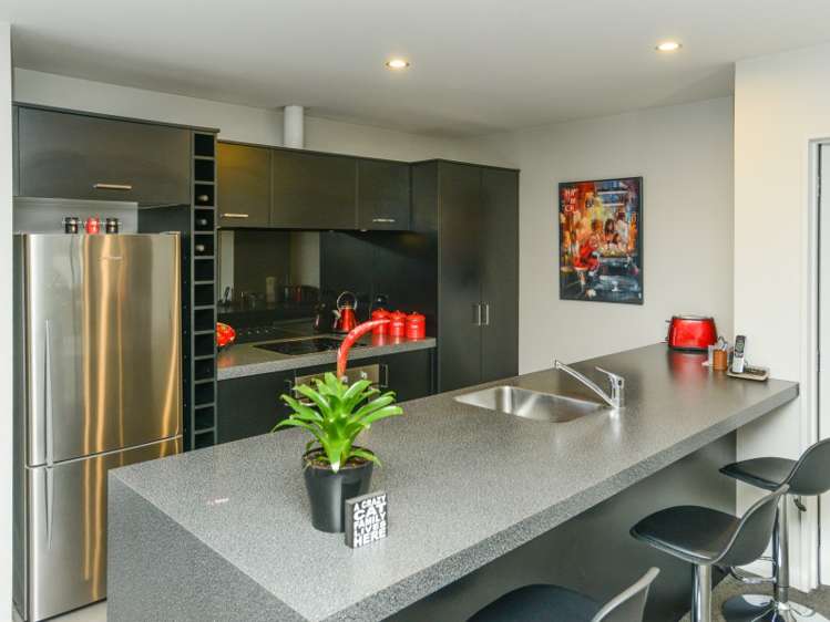 212 Frimley Oaks Frimley_6