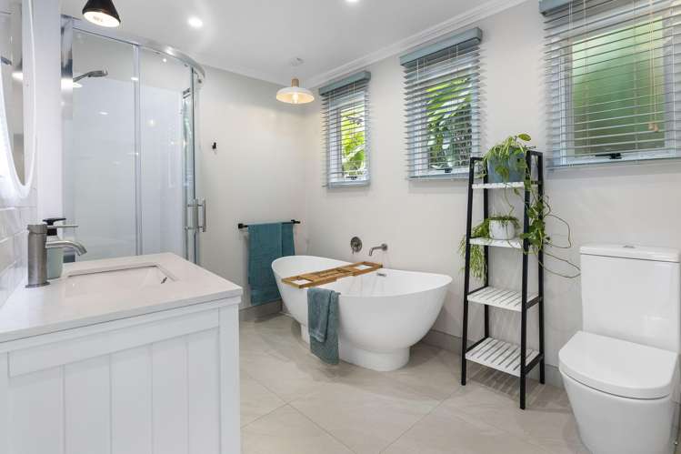 2/5A Dakota Avenue Beach Haven_21