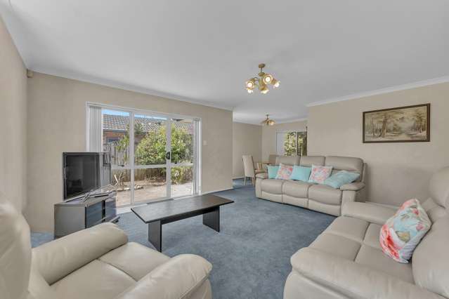 Spacious and Charming Family Home in Wattle Downs