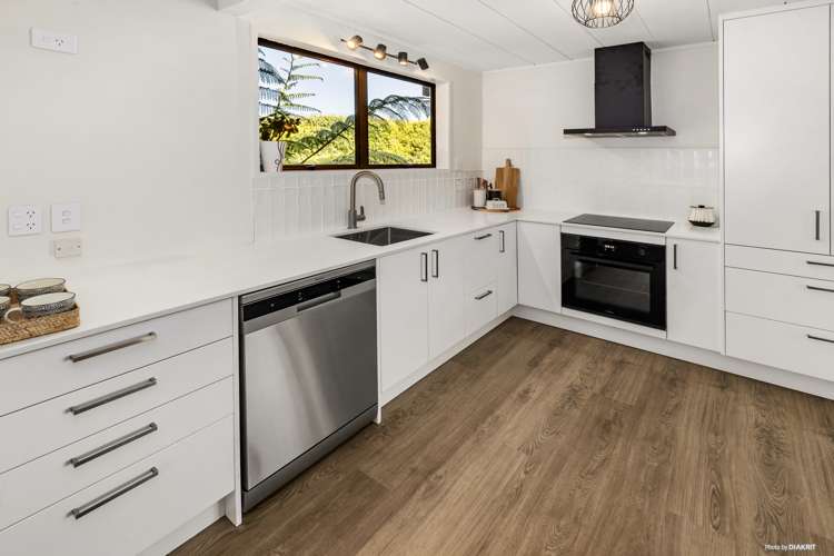 1215 Kohekohe-Karioitahi Road Pollok_5