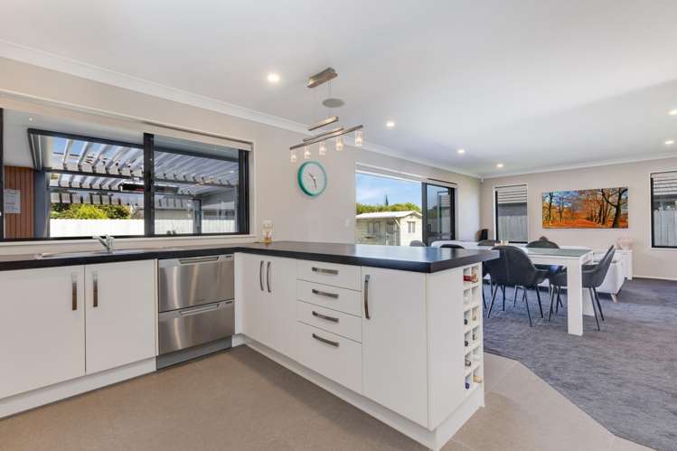 23 Searle Drive Patumahoe_8