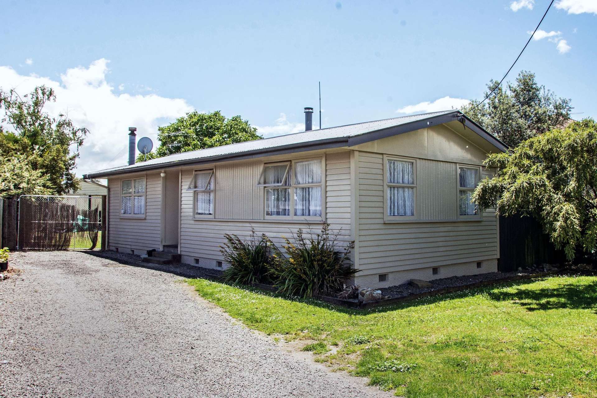 65 River Road Masterton_0