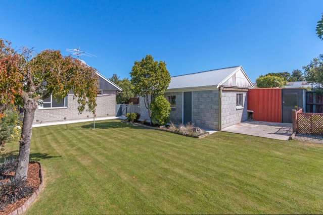 67 Farquhars Road Redwood_1