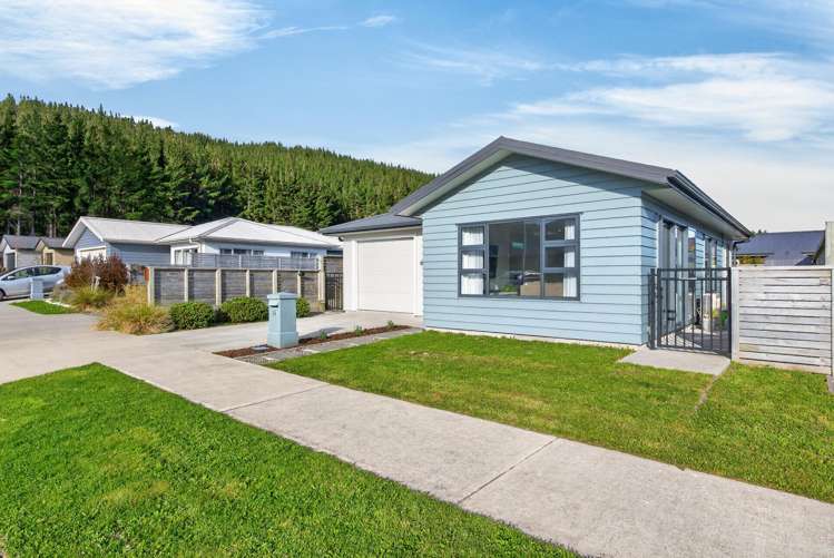 14 Brian Hughes Road Wainuiomata_18