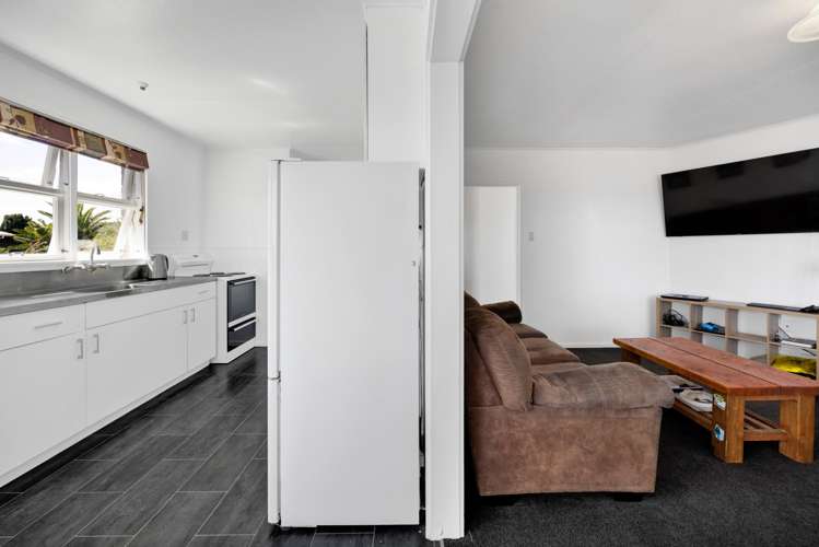 15a Pratt Street Waitara_12