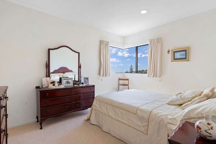 2/18 Kiteroa Terrace Rothesay Bay_18