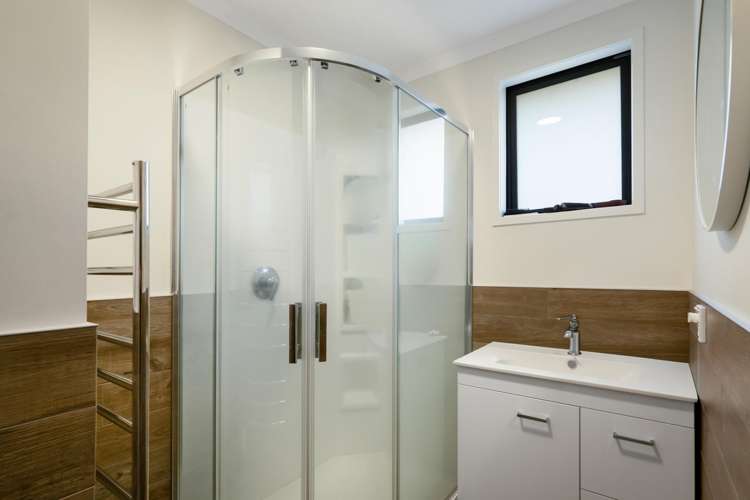 4 Marina Way Athenree_14
