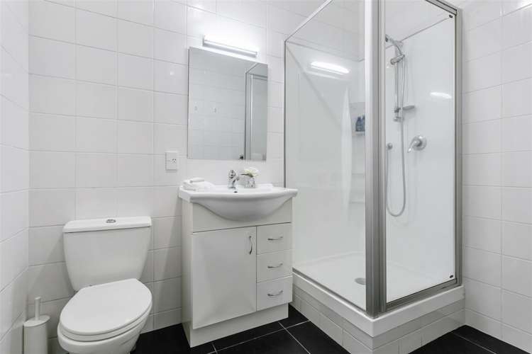 29 Seaview Avenue Northcote_22