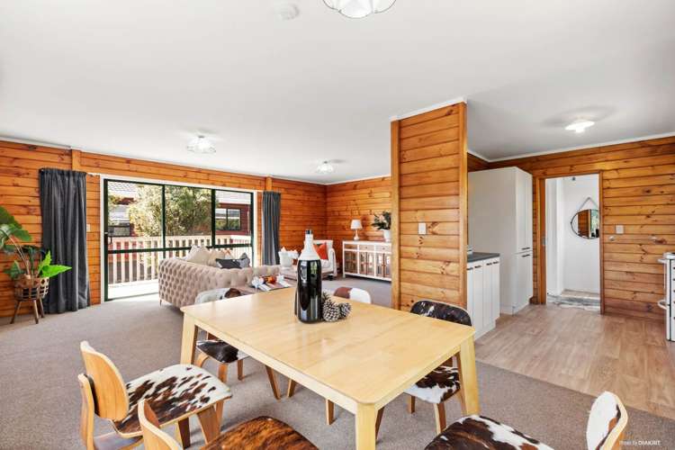 2/50 Elliott Avenue Bayview_7